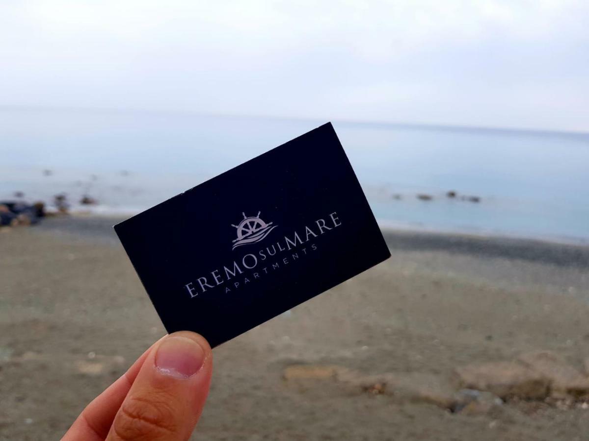 Eremo Sul Mare Apartment *